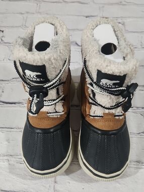 Sorel Wheat/Black Kids Boots Size 1